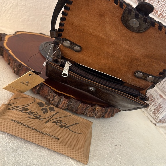 NWT Patricia Nash Crossbody Bag - Picture 5 of 12
